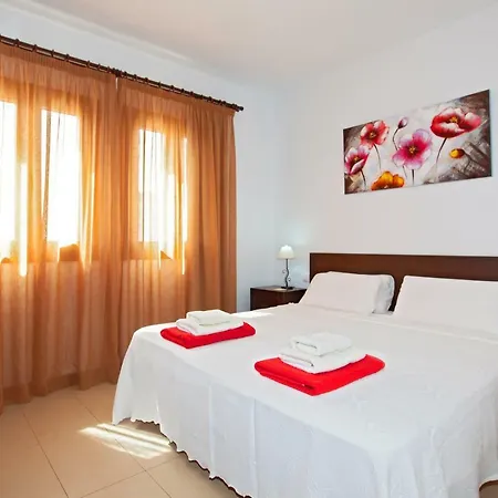 Iris Apartman Puerto Calero